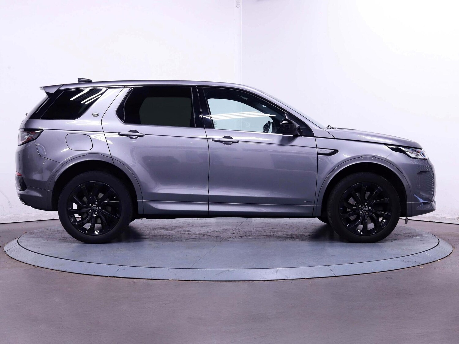 Used Land Rover Discovery Sport 2020 for sale - 75990520: Photo 8