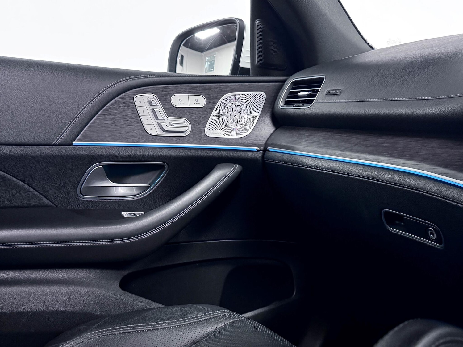 Used Mercedes-Benz GLE for sale - 77091087: Photo 31