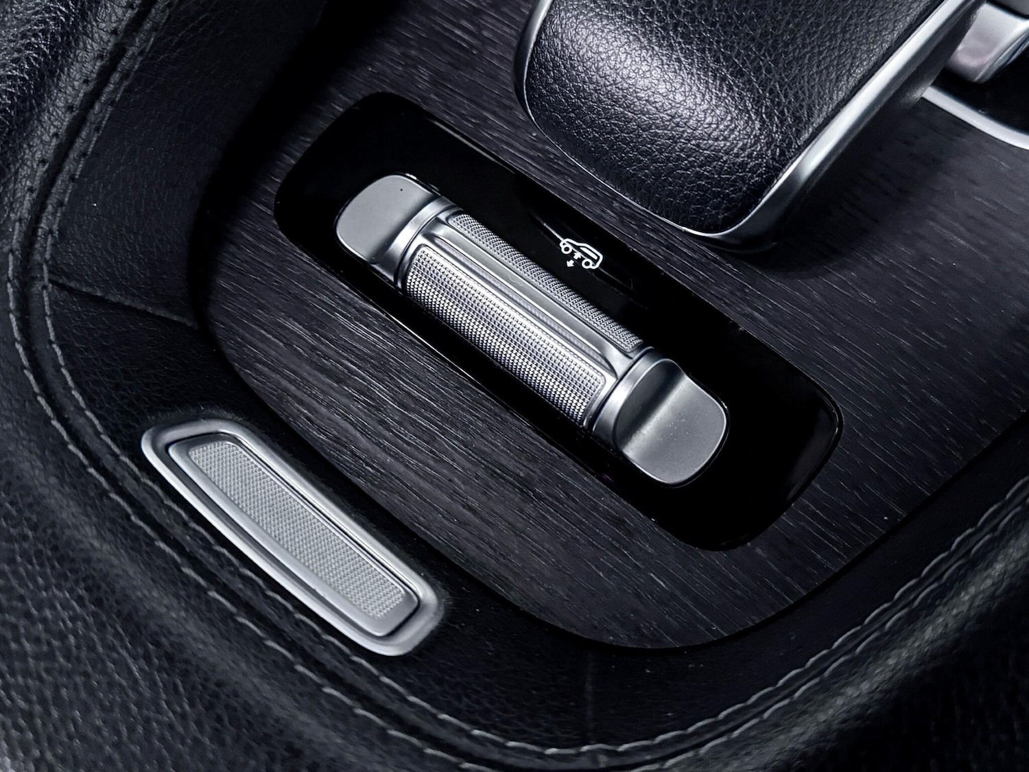 Used Mercedes-Benz GLE for sale - 77091087: Photo 32