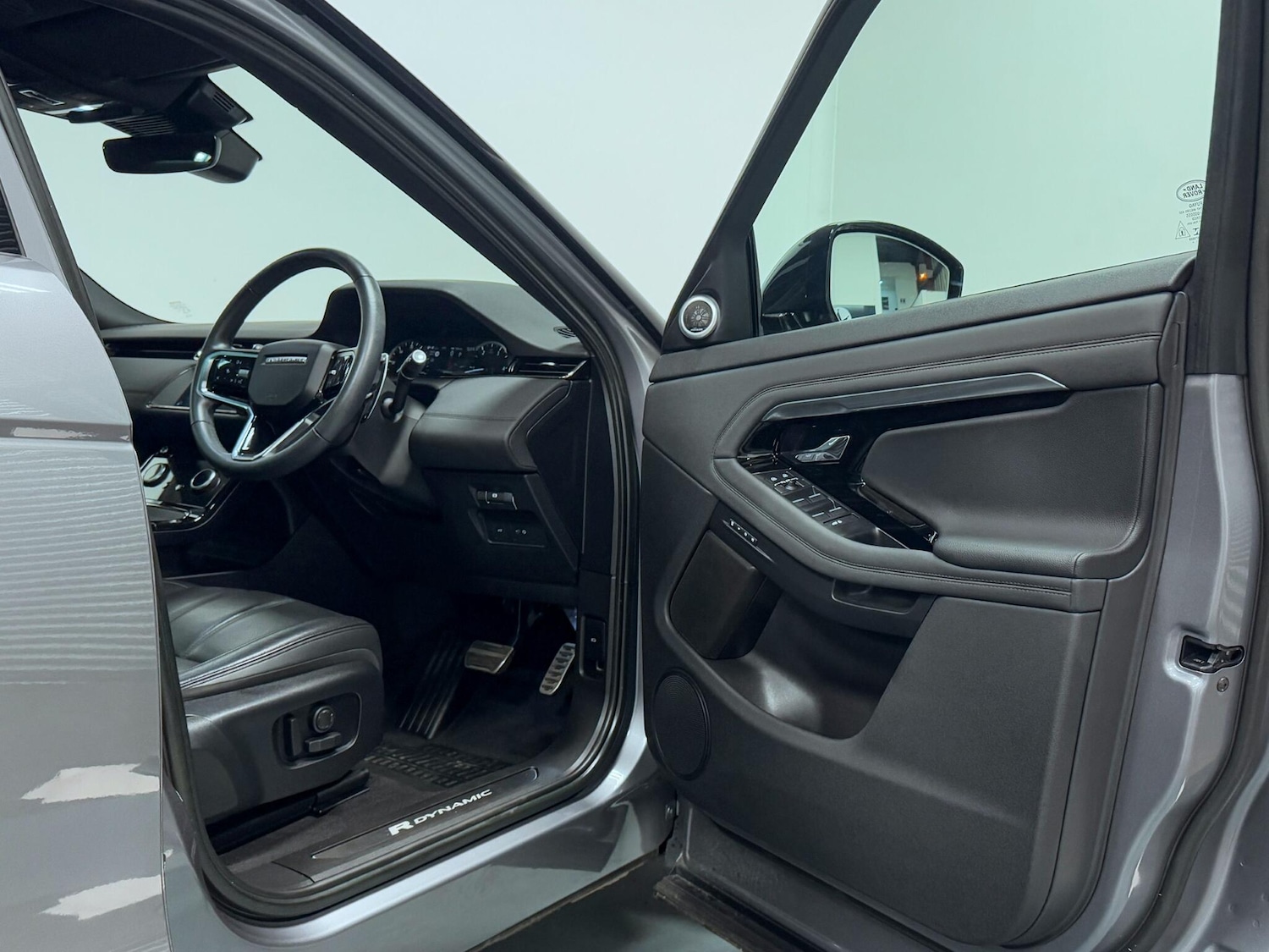 Used Land Rover Range Rover Evoque 2022 for sale - 75940459: Photo 16