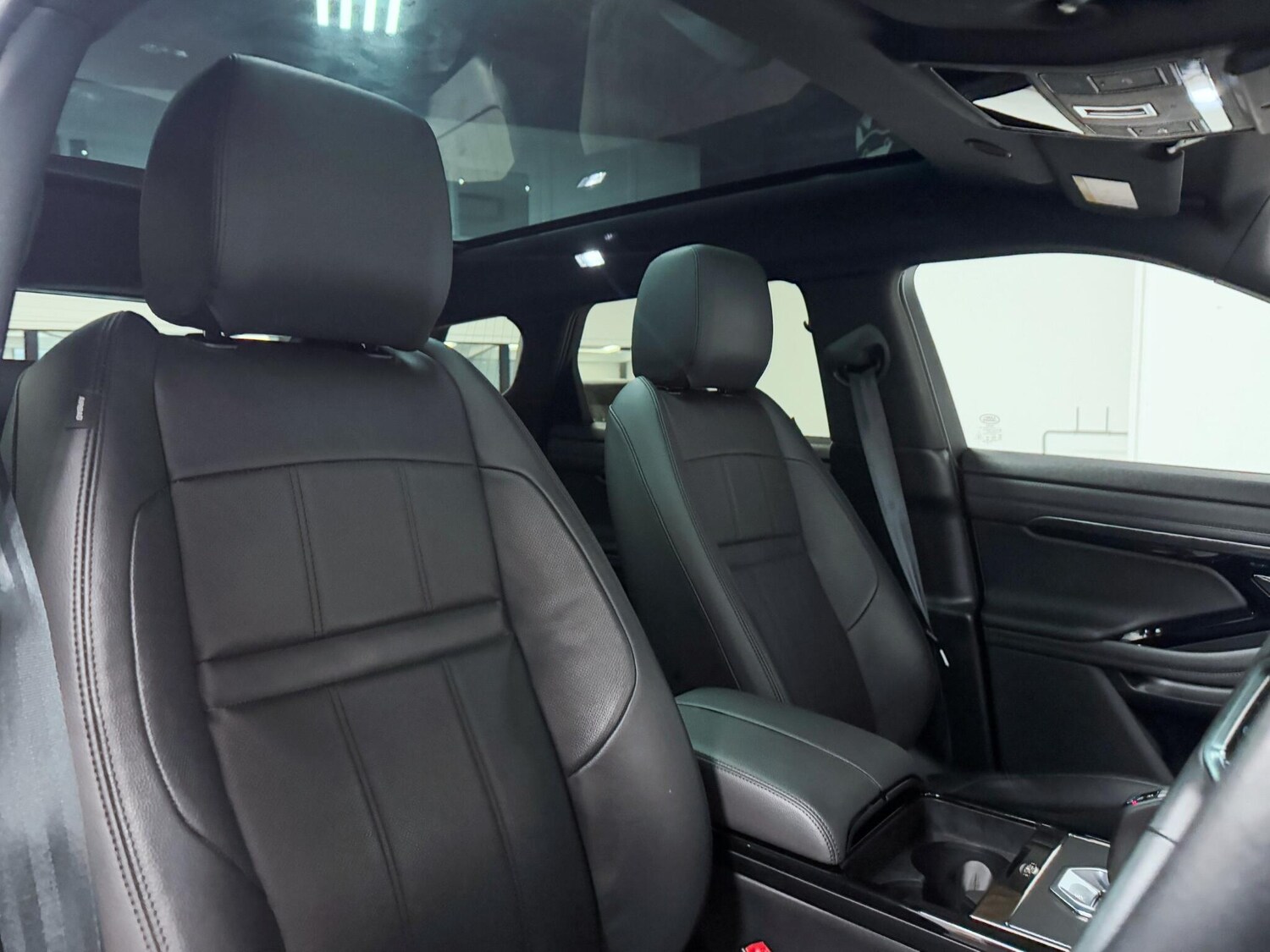 Used Land Rover Range Rover Evoque 2022 for sale - 75940459: Photo 26