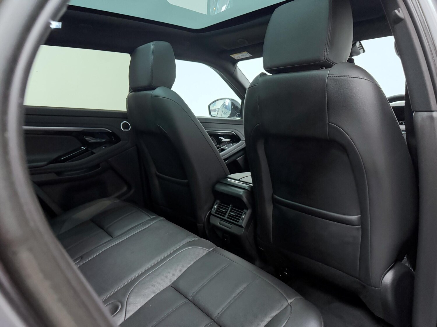 Used Land Rover Range Rover Evoque 2022 for sale - 75940459: Photo 28