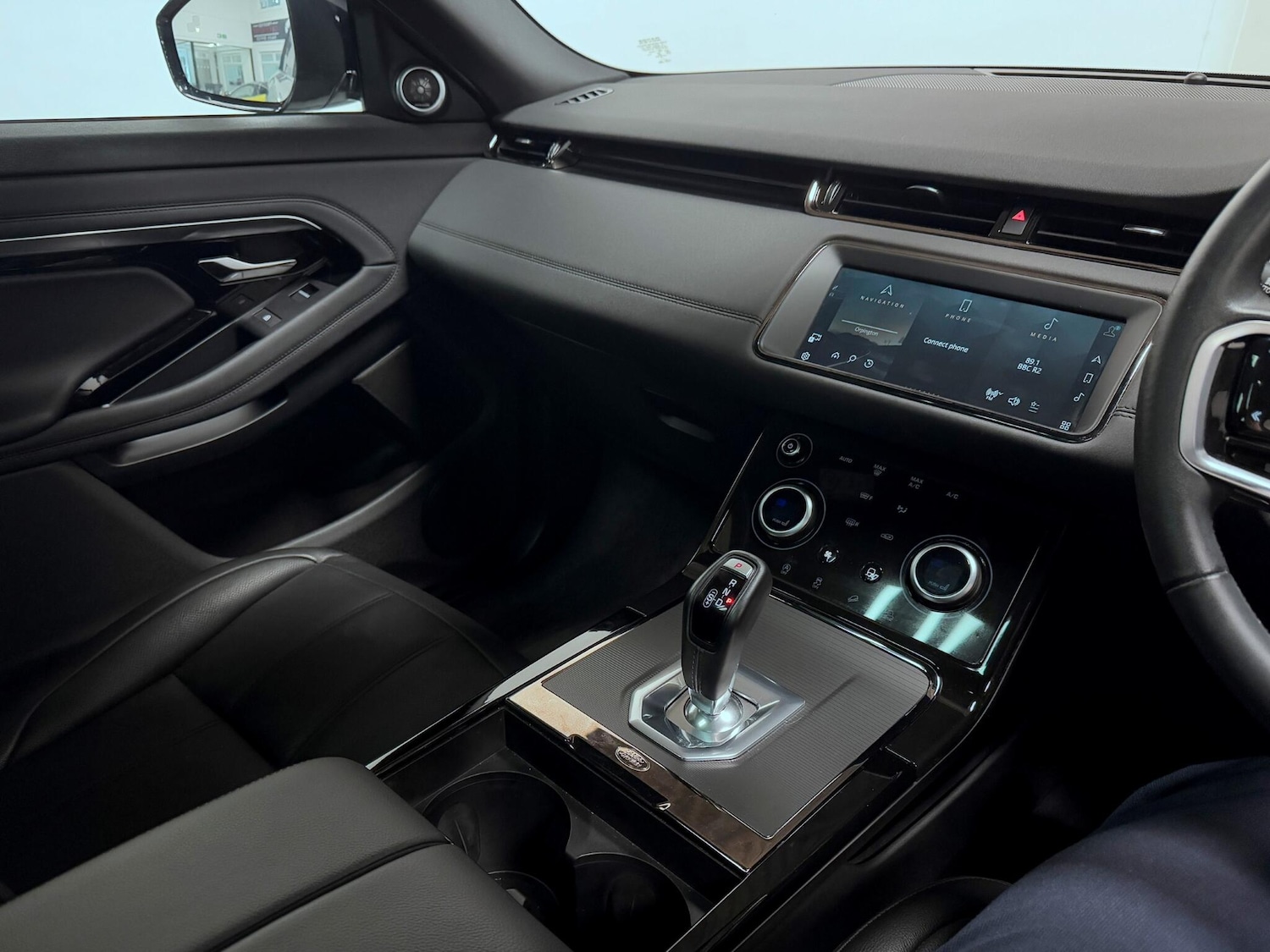 Used Land Rover Range Rover Evoque 2022 for sale - 75940459: Photo 29