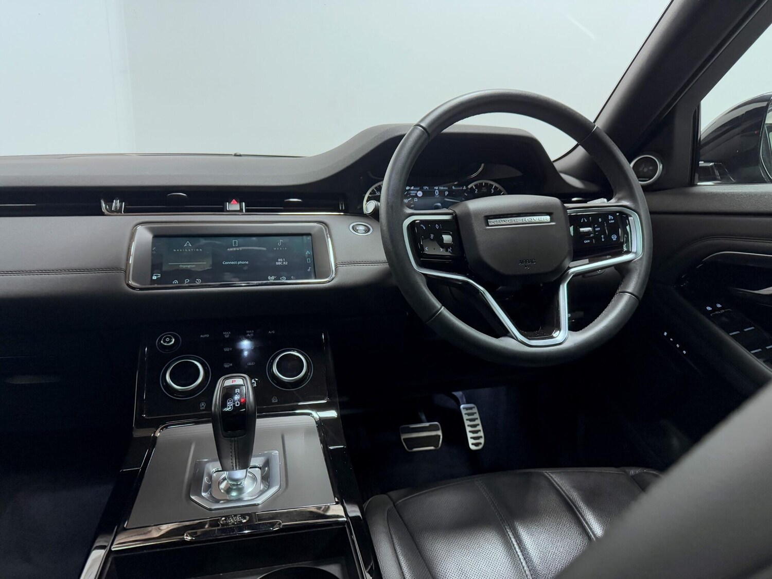 Used Land Rover Range Rover Evoque 2022 for sale - 75940459: Photo 37