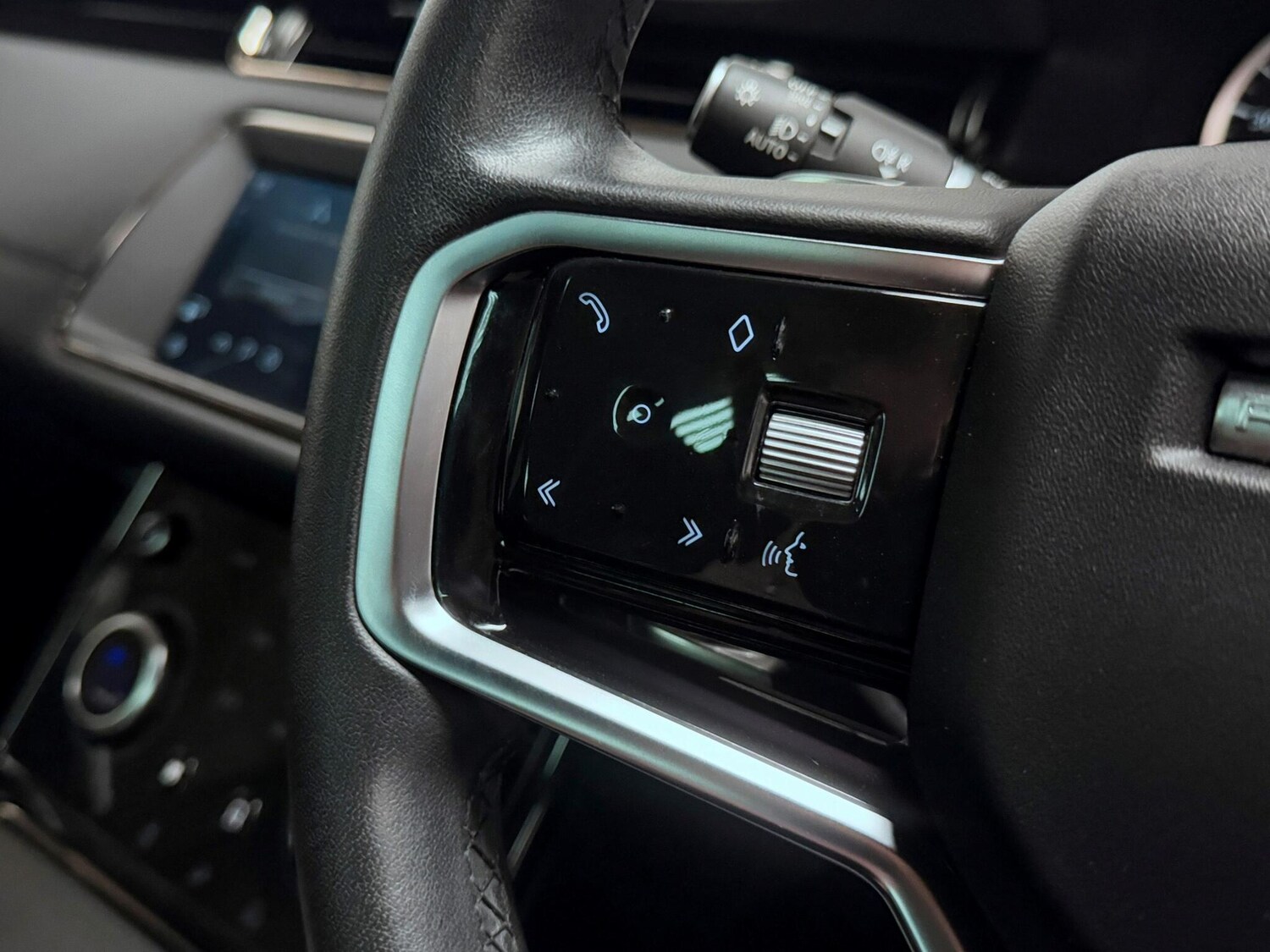 Used Land Rover Range Rover Evoque 2022 for sale - 75940459: Photo 39