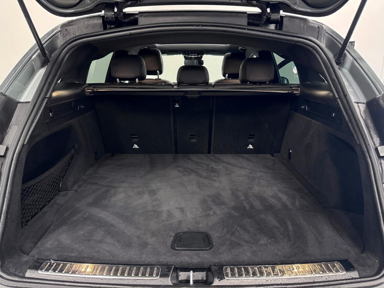 Used Mercedes-Benz EQC 2023 for sale - 78115857: Photo 12