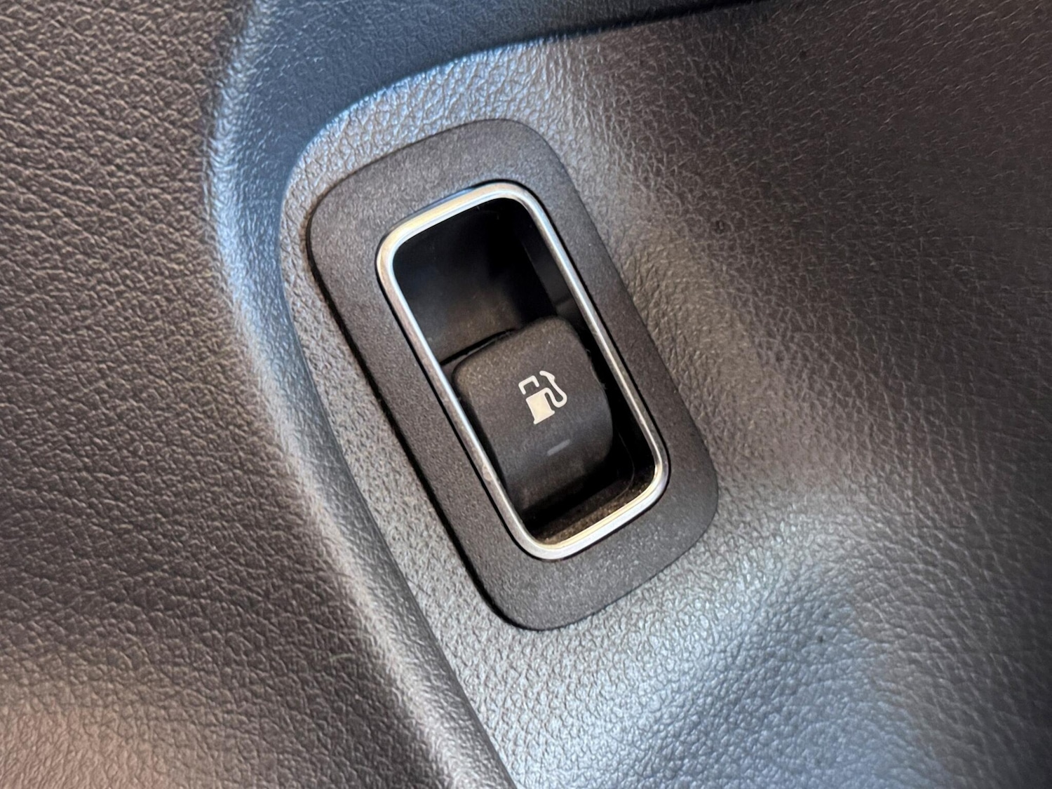 Used Mercedes-Benz CLA 2022 for sale - 76887188: Photo 17