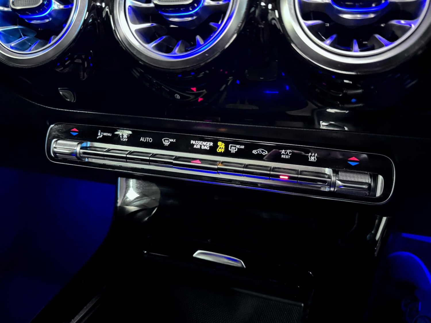 Used Mercedes-Benz CLA 2022 for sale - 76887188: Photo 31