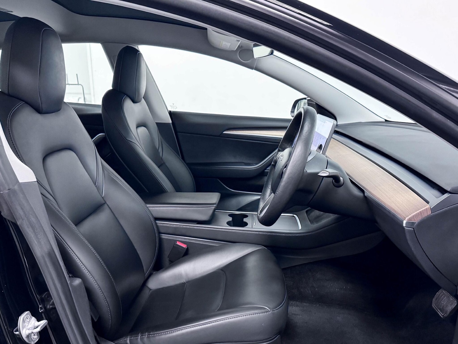 Used Tesla Model 3 2021 for sale - 77082100: Photo 21