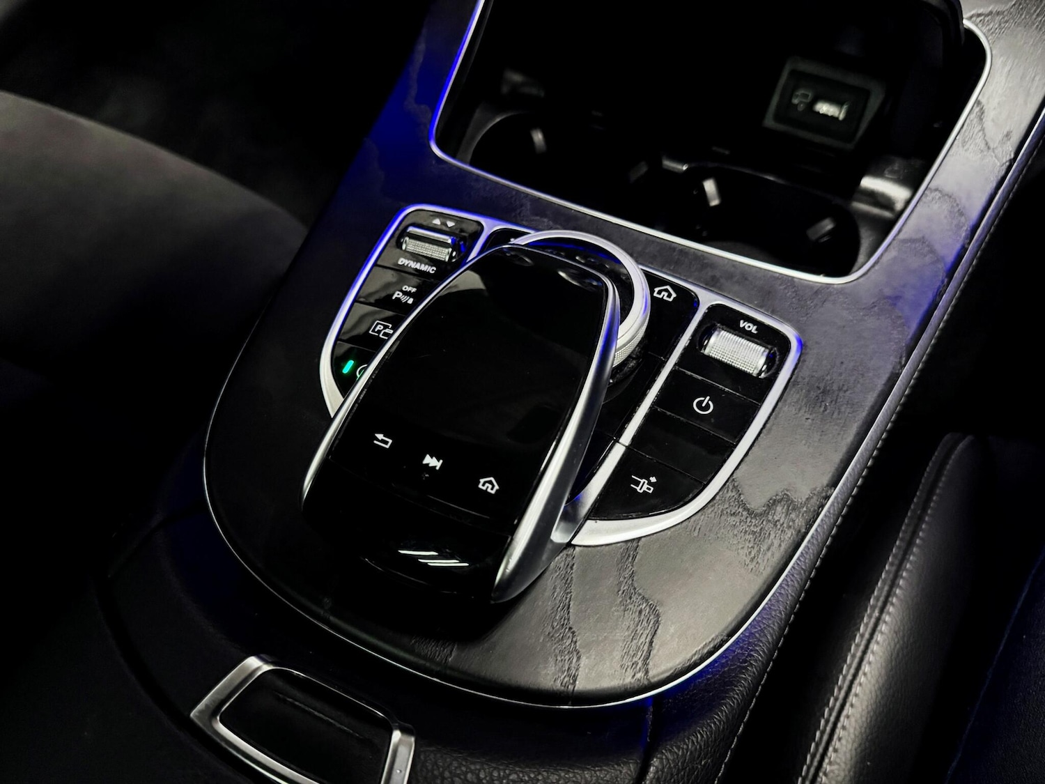 Used Mercedes-Benz E Class 2020 for sale - 77386545: Photo 30