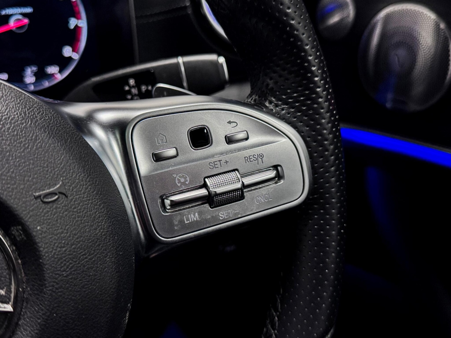 Used Mercedes-Benz E Class 2020 for sale - 77386545: Photo 37