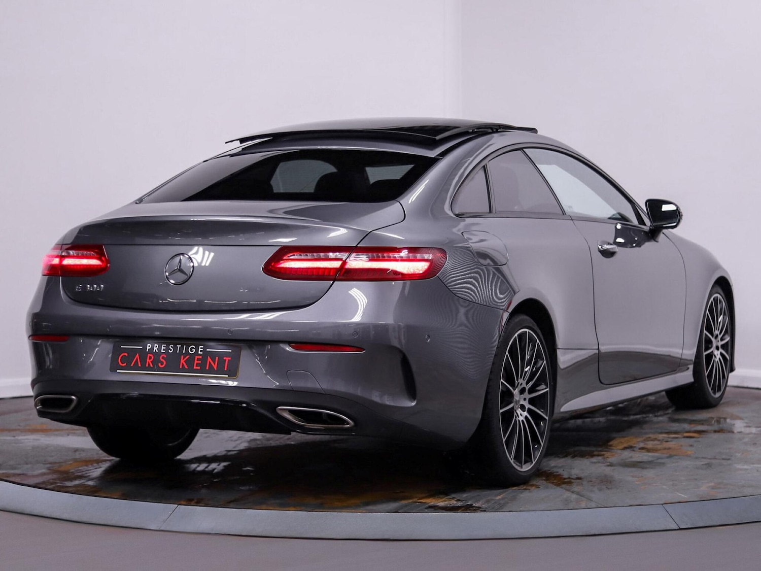 Used Mercedes-Benz E Class 2020 for sale - 77386545: Photo 9