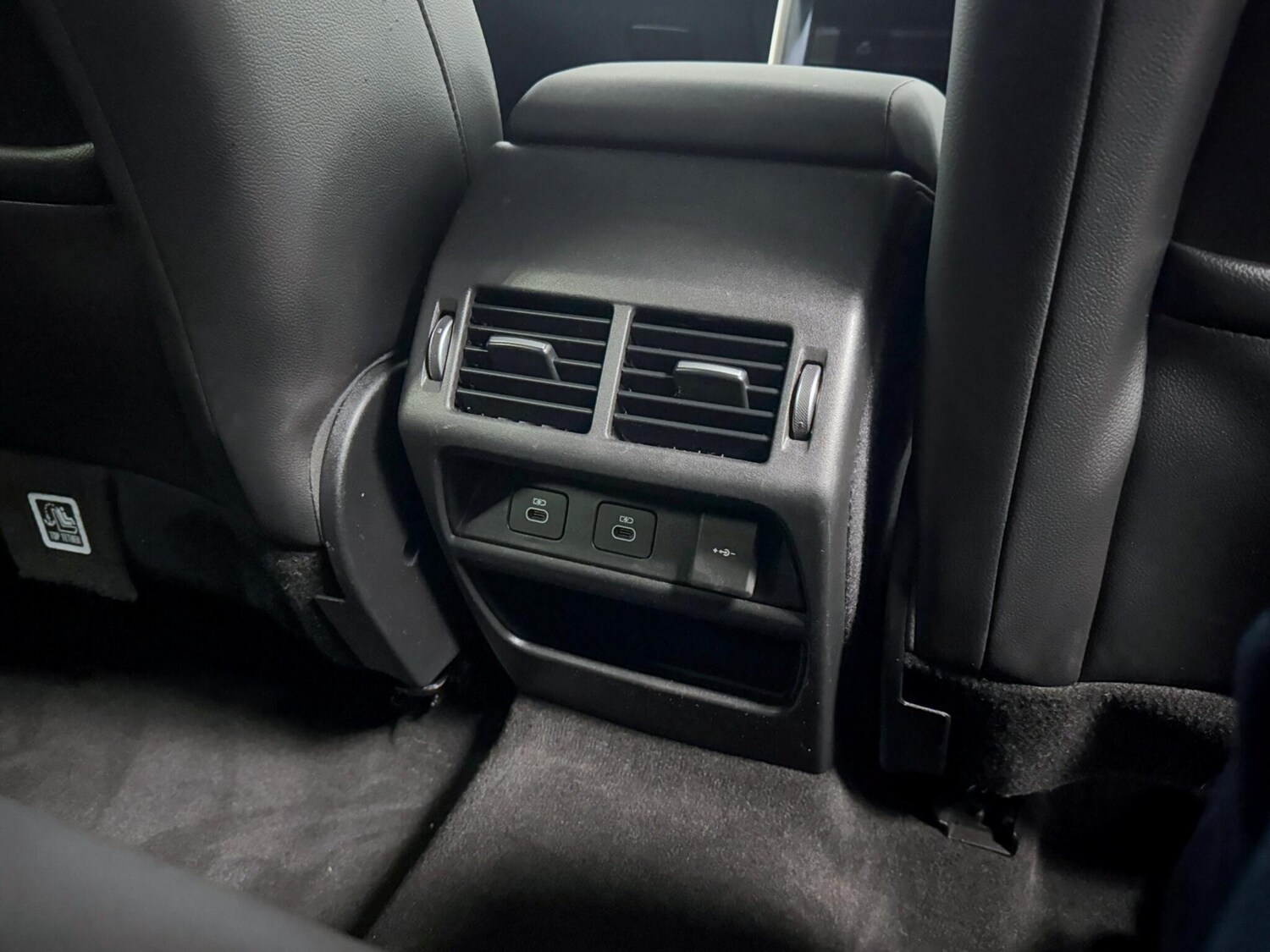 Used Land Rover Discovery Sport 2023 for sale - 76370782: Photo 24