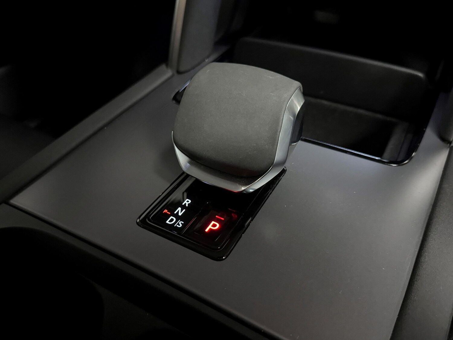 Used Land Rover Discovery Sport 2023 for sale - 76370782: Photo 29