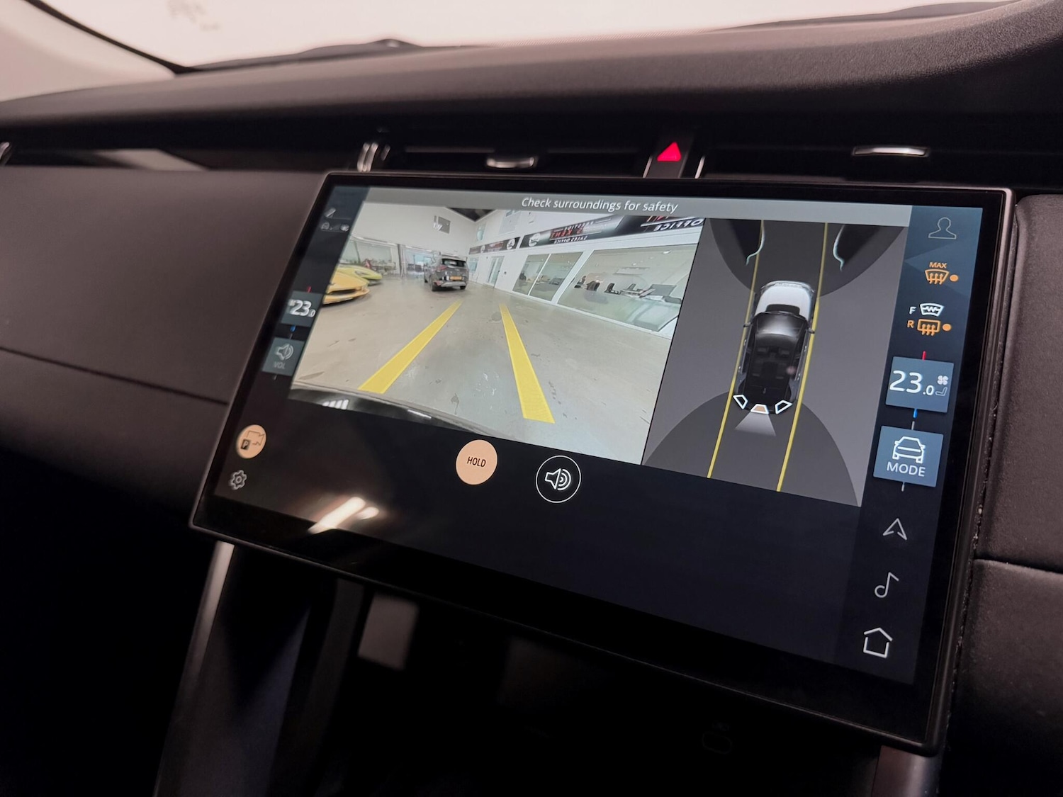 Used Land Rover Discovery Sport 2023 for sale - 76370782: Photo 39