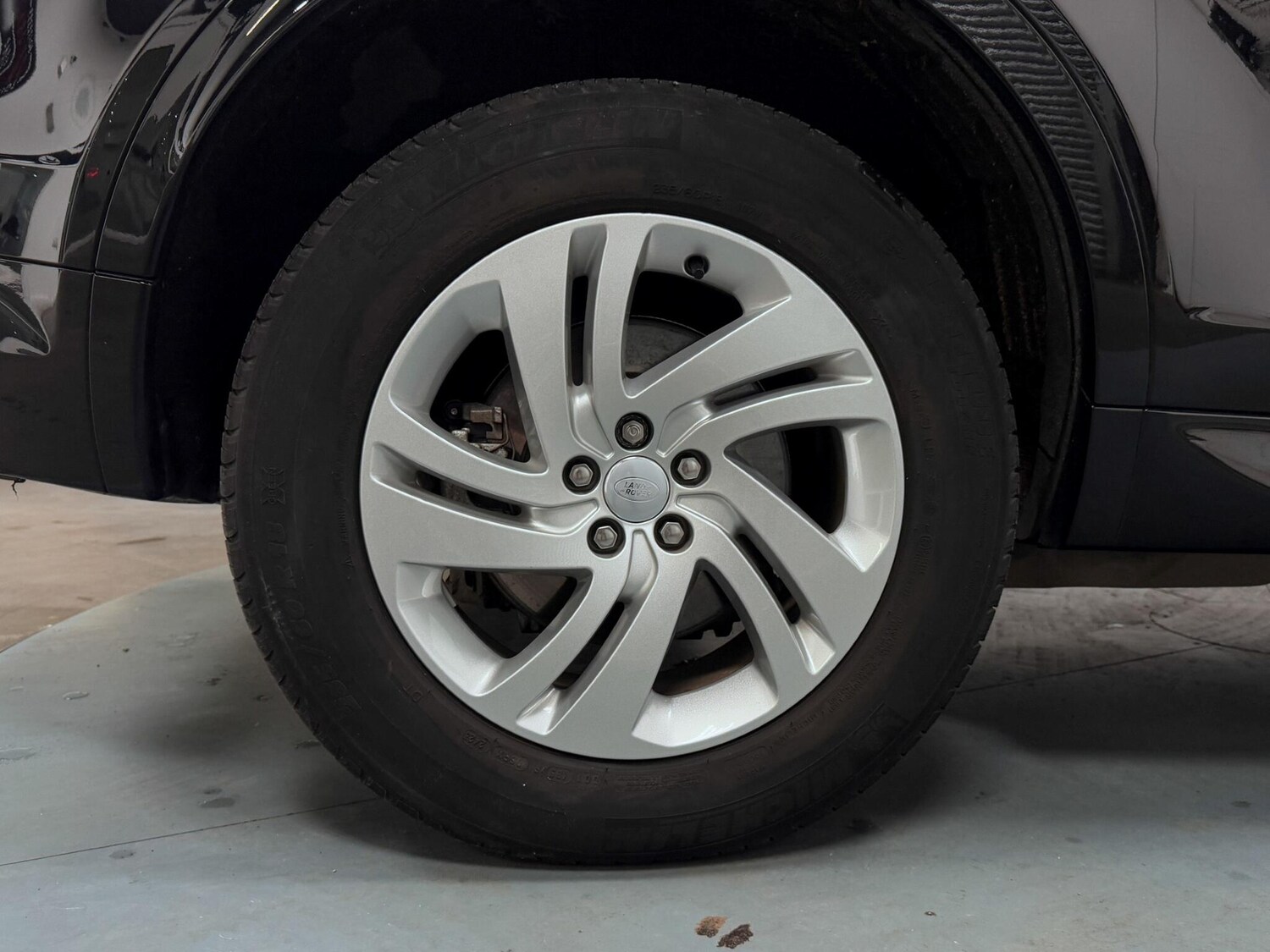 Used Land Rover Discovery Sport 2023 for sale - 76370782: Photo 53