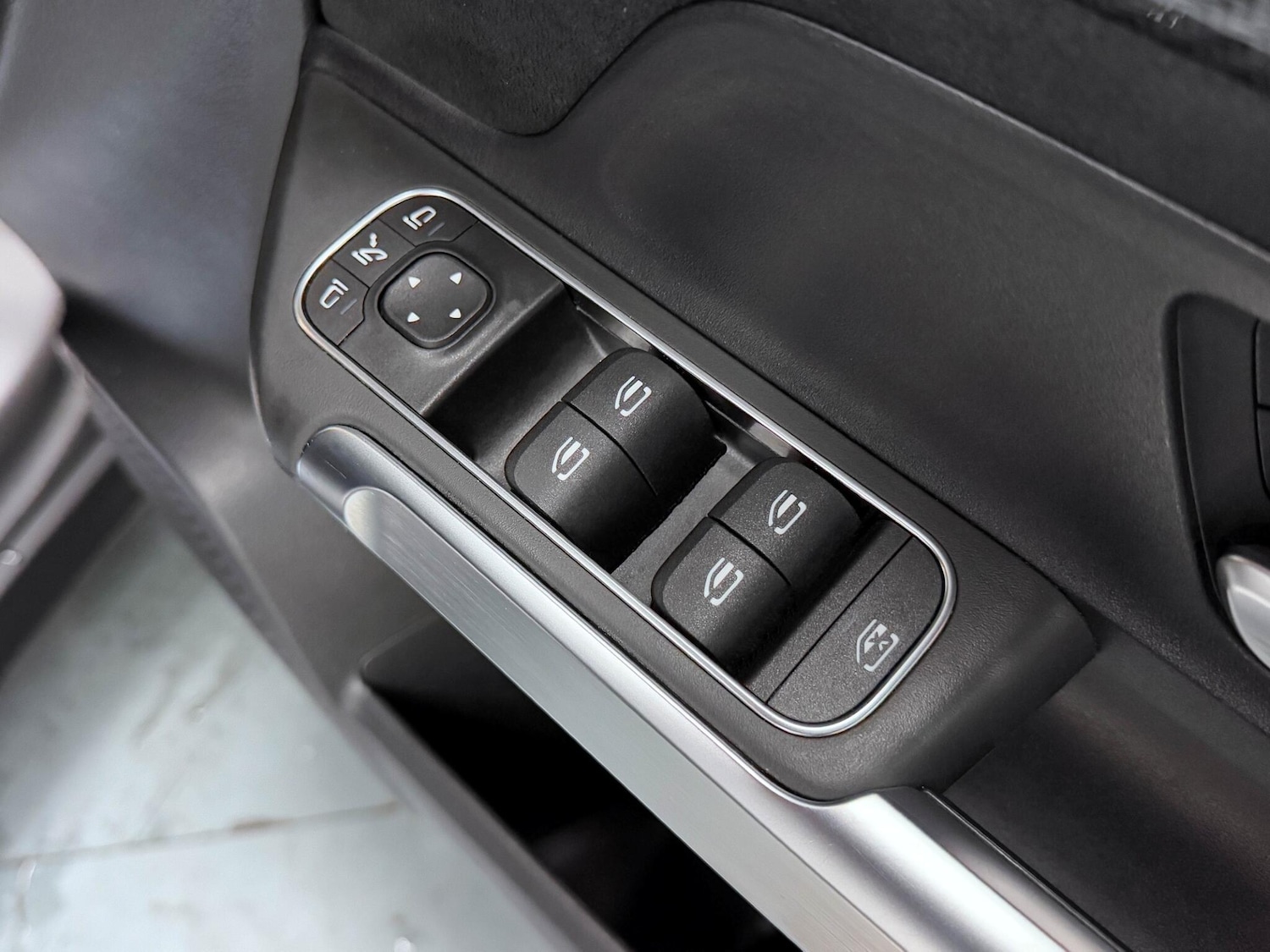 Used Mercedes-Benz GLB 2023 for sale - 76284220: Photo 17