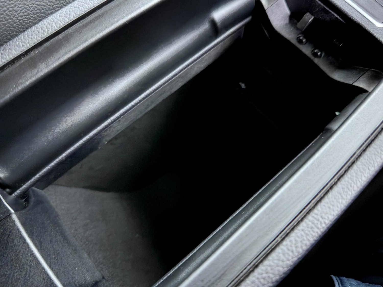 Used Mercedes-Benz GLB 2023 for sale - 76284220: Photo 29