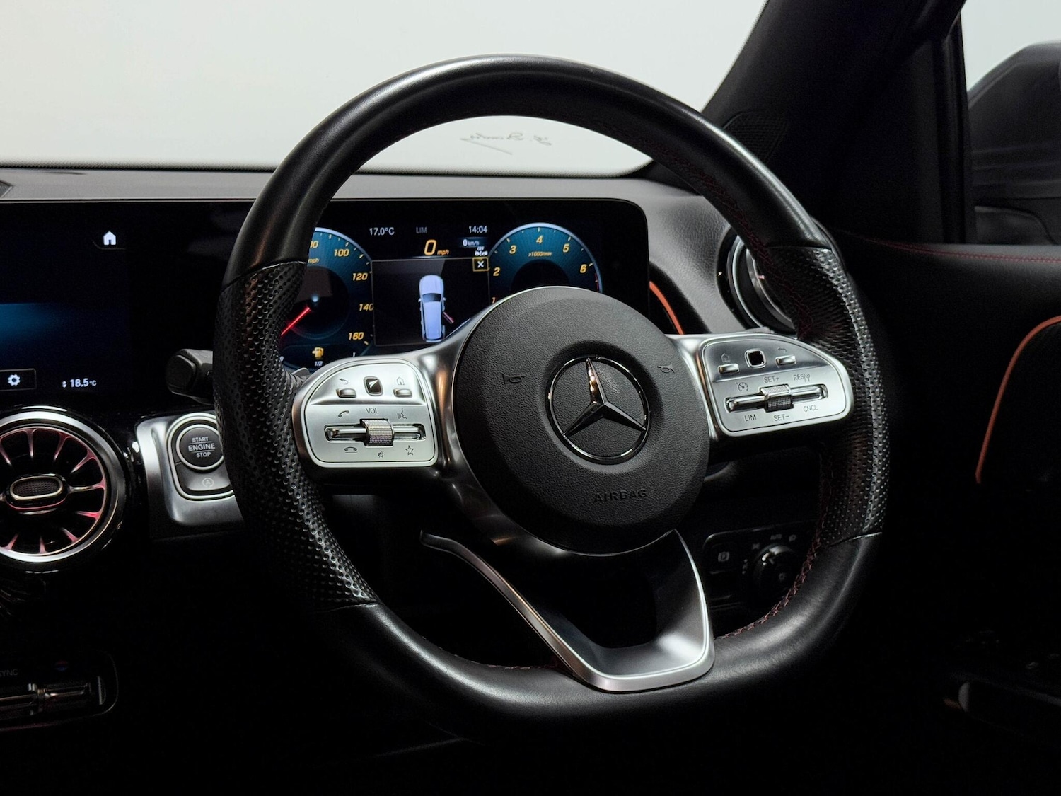 Used Mercedes-Benz GLB 2023 for sale - 76284220: Photo 34