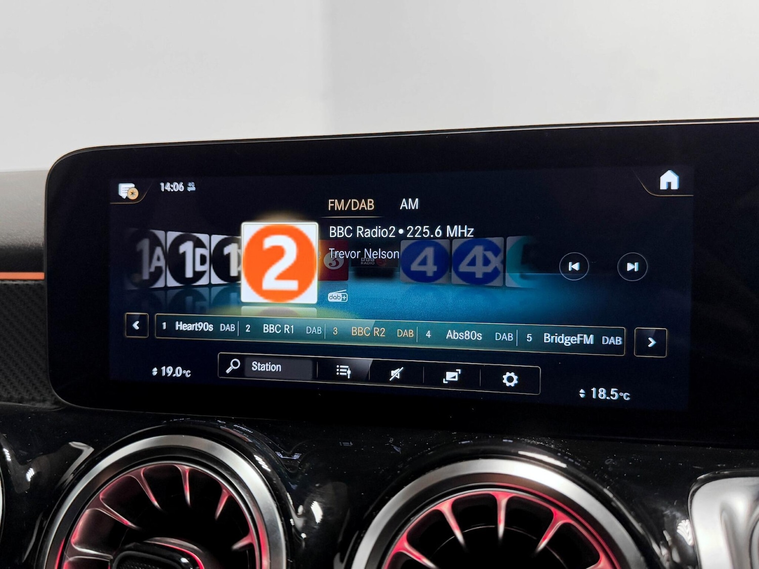 Used Mercedes-Benz GLB 2023 for sale - 76284220: Photo 41