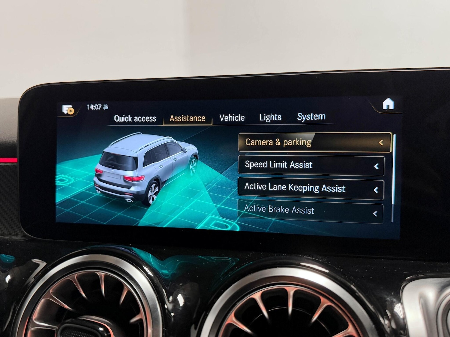 Used Mercedes-Benz GLB 2023 for sale - 76284220: Photo 46