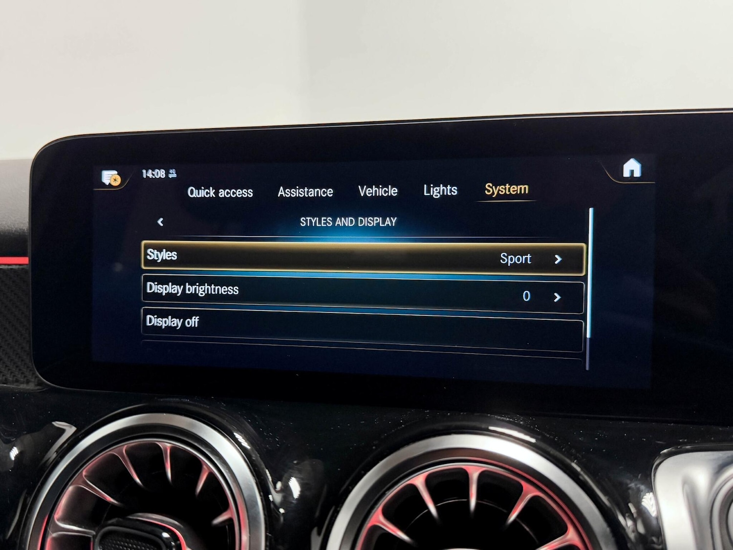 Used Mercedes-Benz GLB 2023 for sale - 76284220: Photo 48