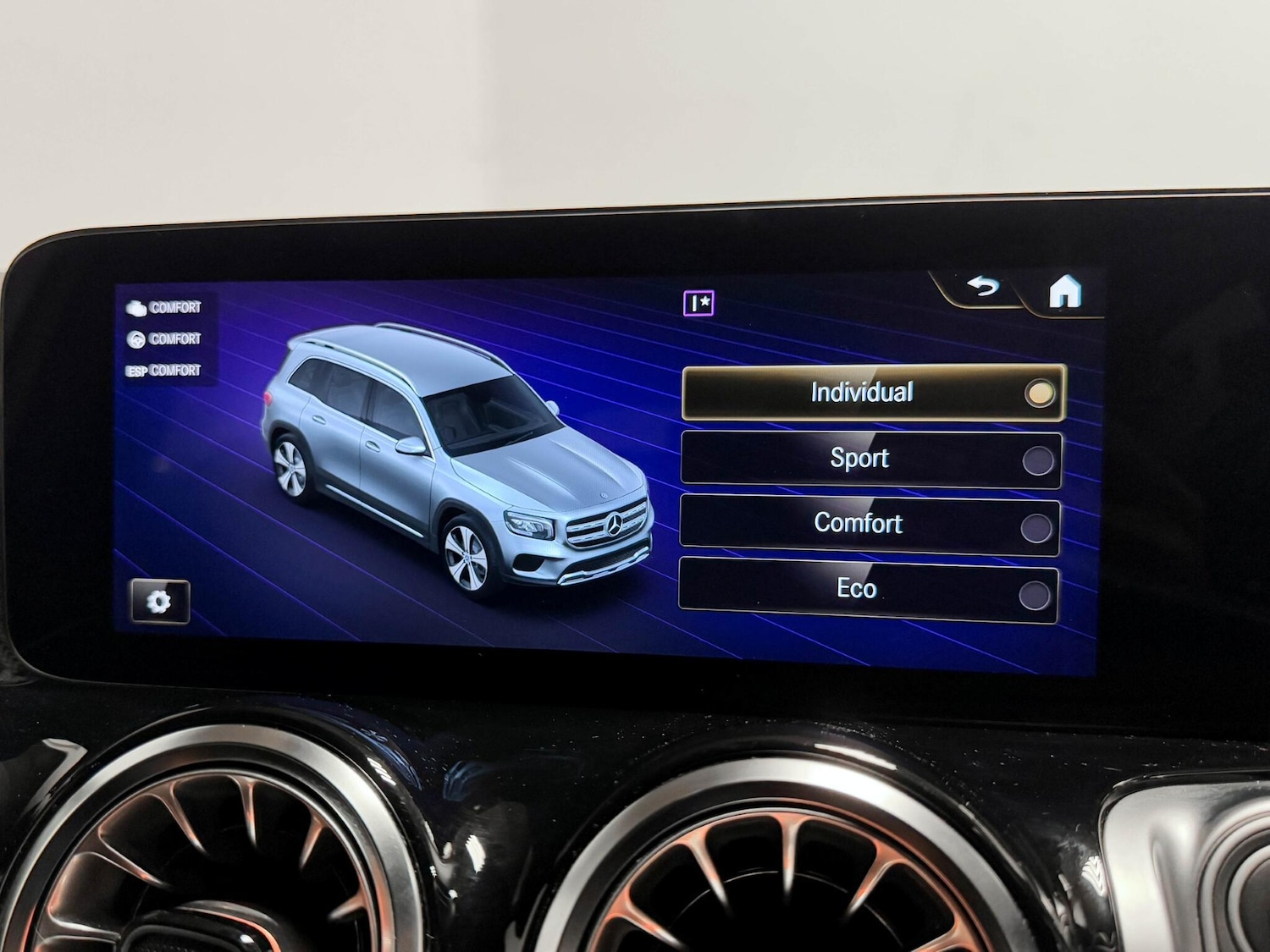 Used Mercedes-Benz GLB 2023 for sale - 76284220: Photo 50