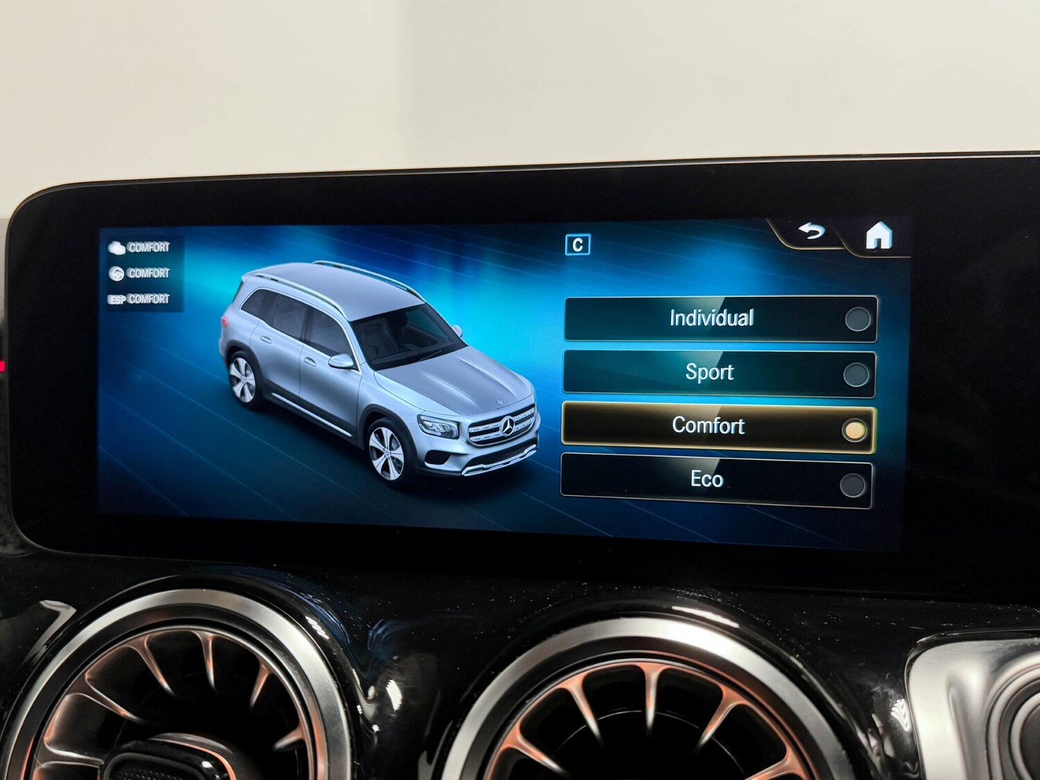 Used Mercedes-Benz GLB 2023 for sale - 76284220: Photo 52