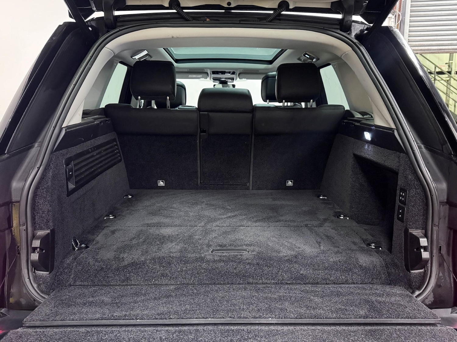 Used Land Rover Range Rover 2020 for sale - 76714170: Photo 12