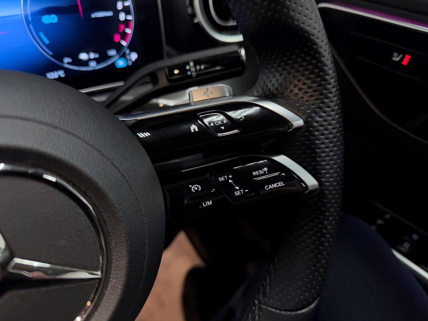 Used Mercedes-Benz C Class for sale - 77737197: Photo 35