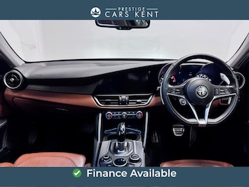 Used Alfa Romeo Giulia 2017 for sale - 77940733: Photo