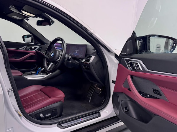 Used BMW i4 2023 for sale - 75492830: Photo 14