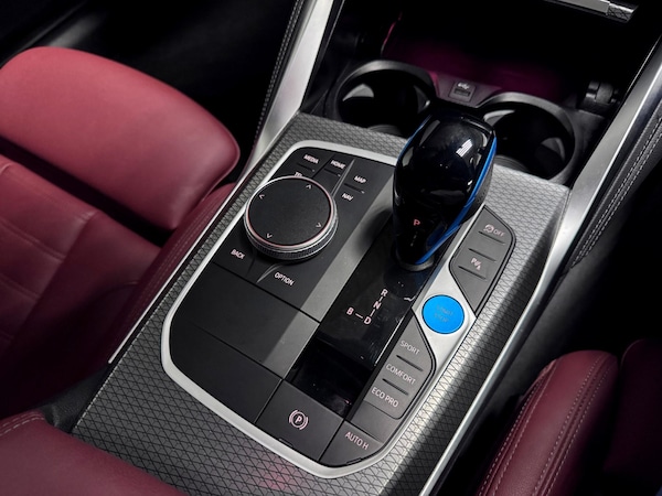 Used BMW i4 2023 for sale - 75492830: Photo 32