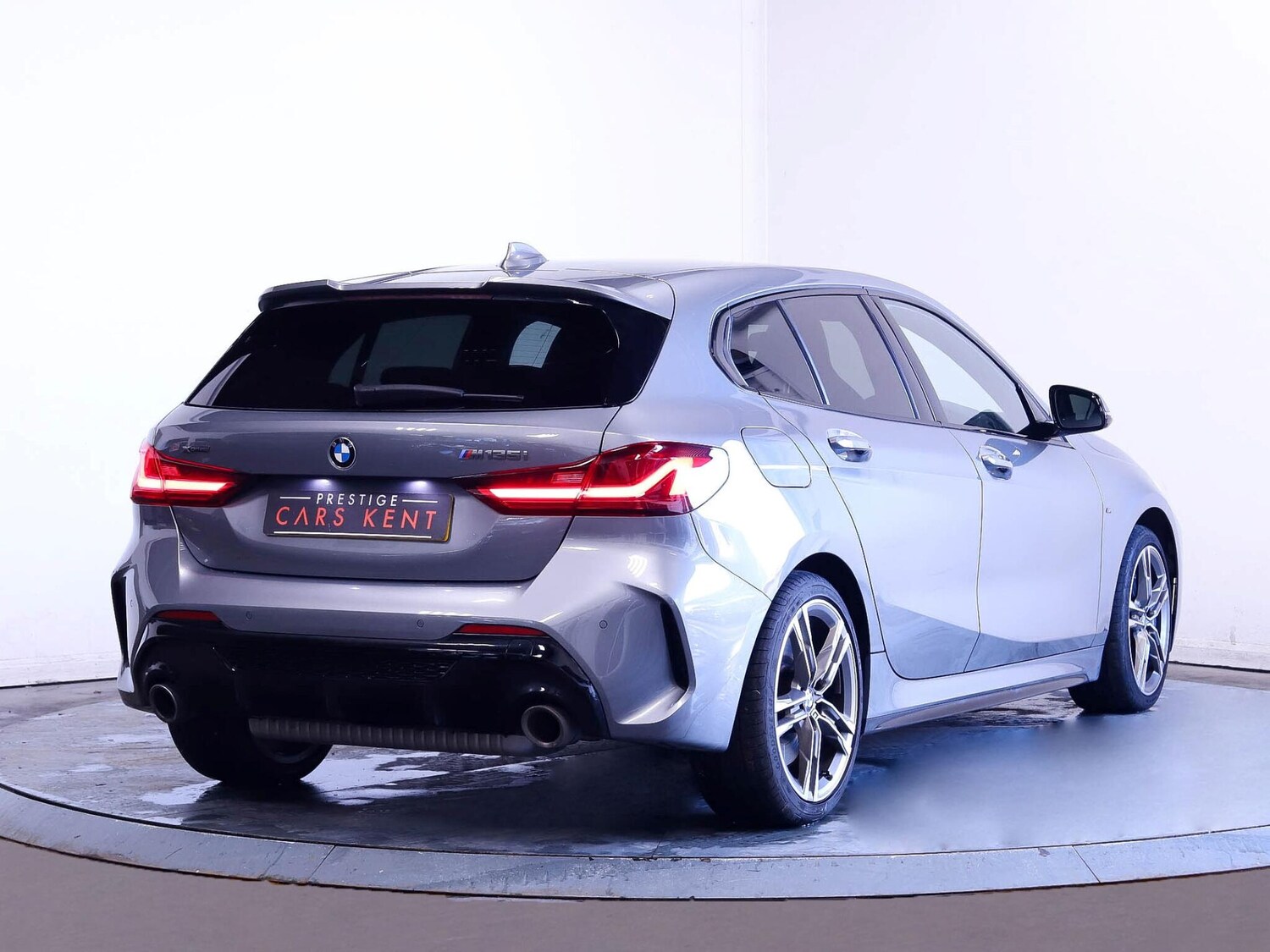 Used BMW 1 Series 2024 for sale - 76925919: Photo 9