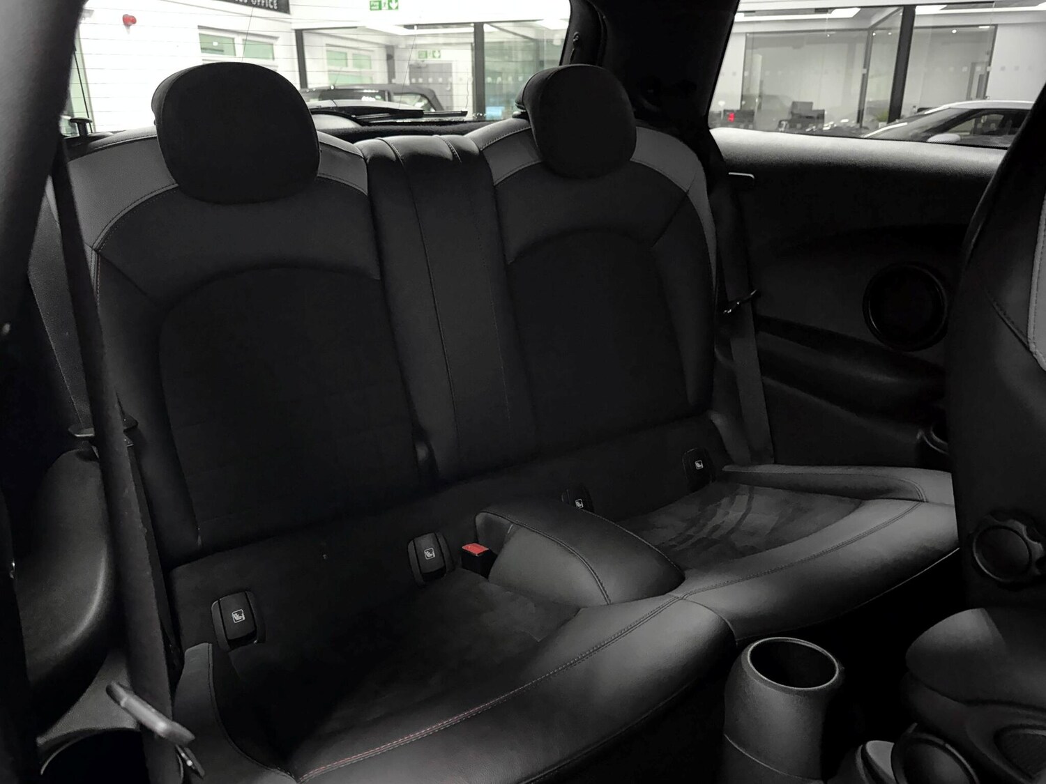 Used MINI Hatch 2022 for sale - 76398312: Photo 21