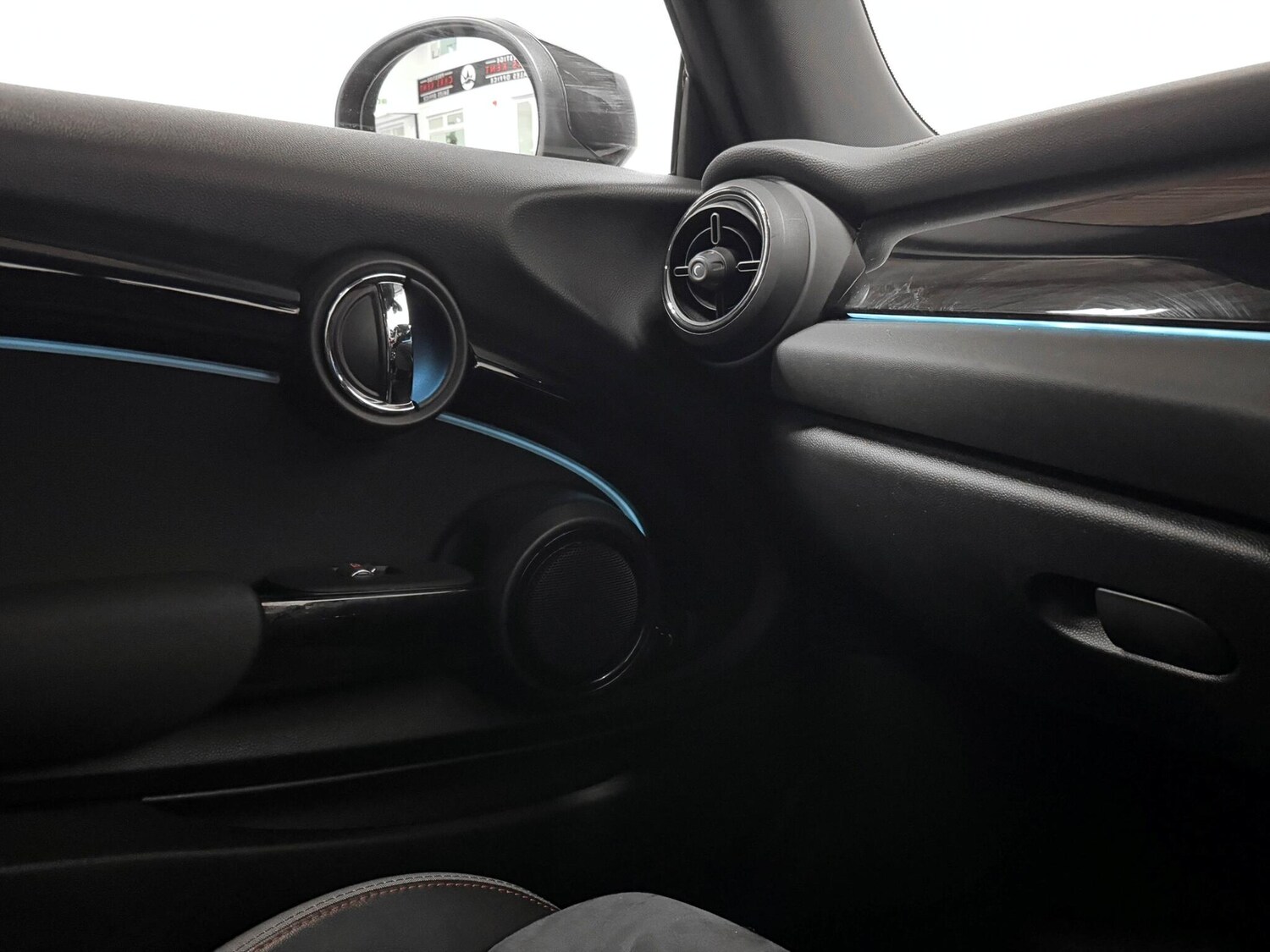 Used MINI Hatch 2022 for sale - 76398312: Photo 23