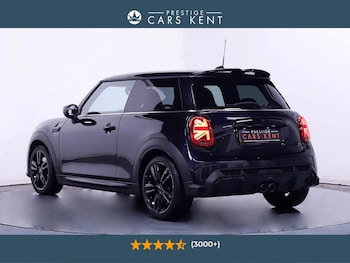 Used MINI Hatch 2022 for sale - 76398312: Photo