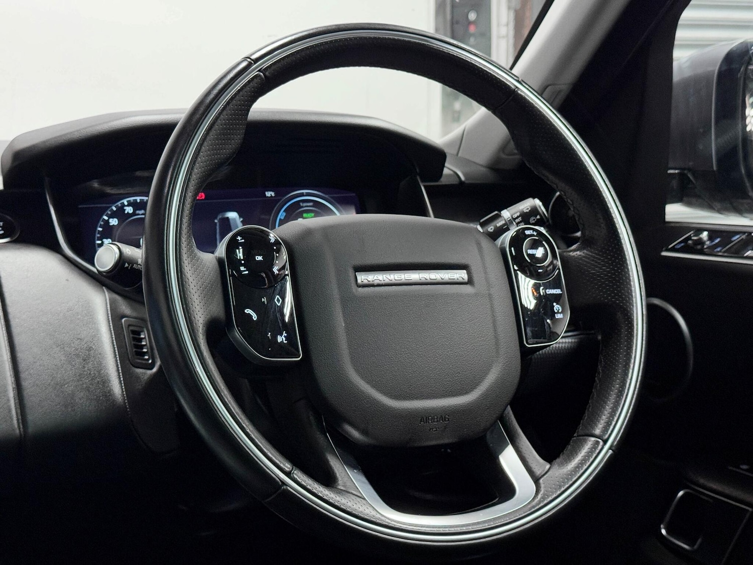 Used Land Rover Range Rover Sport 2021 for sale - 76032220: Photo 32
