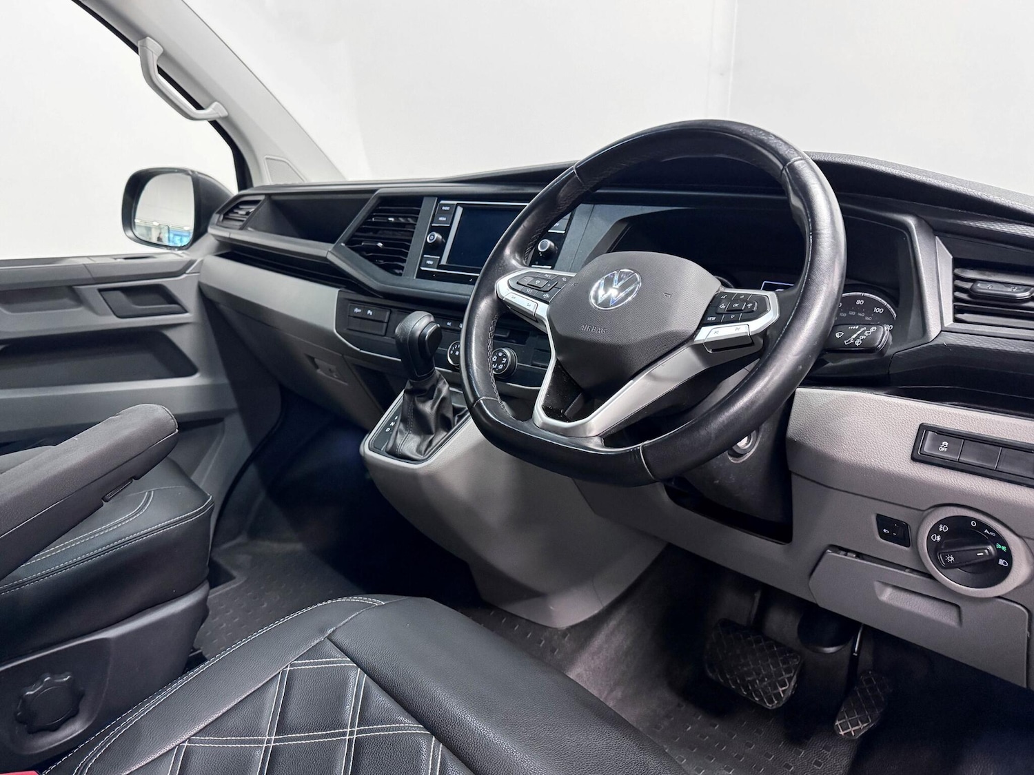 Used Volkswagen Transporter 2022 for sale - 77908445: Photo 12