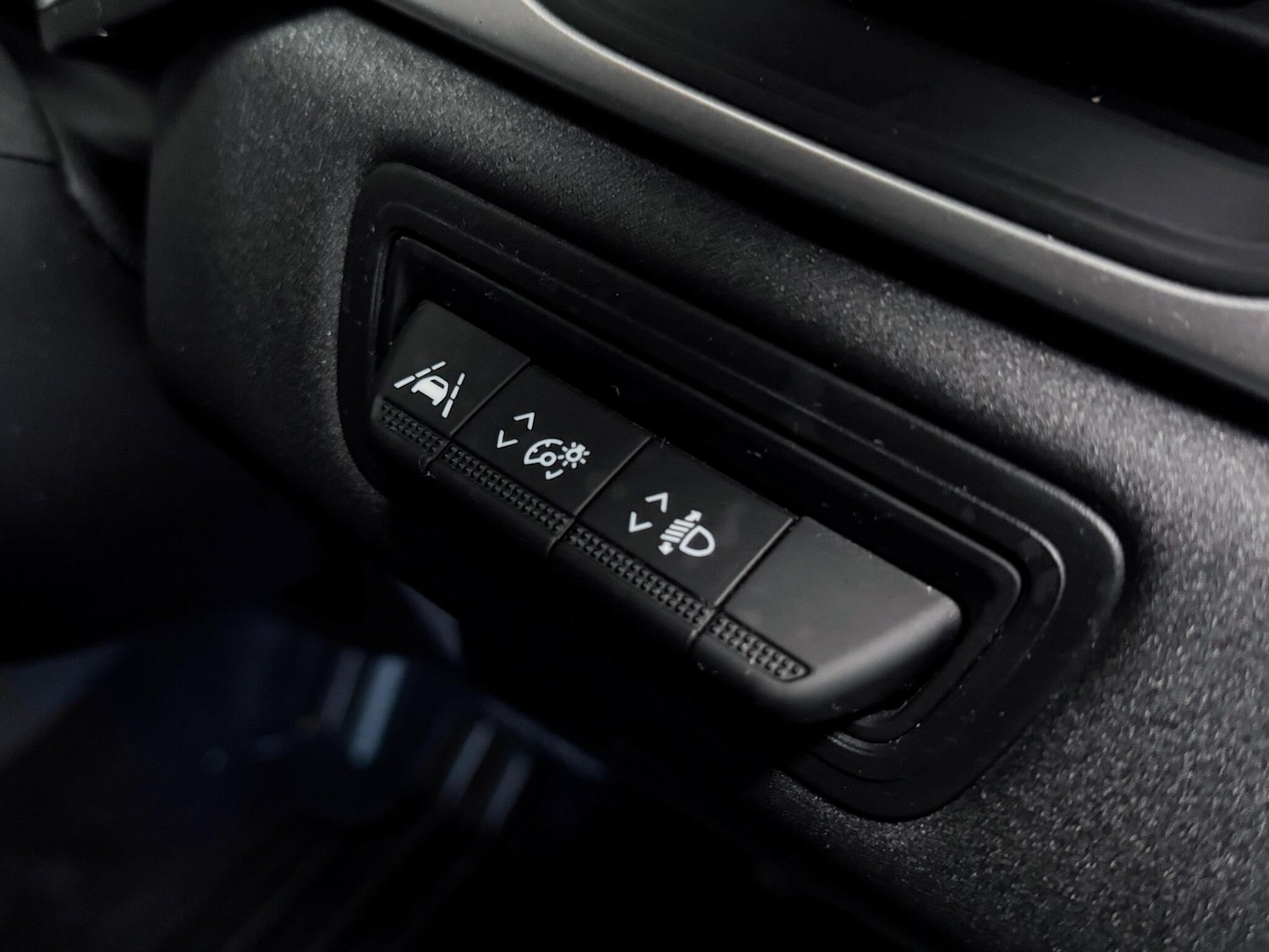 Used Renault Captur 2022 for sale - 76865588: Photo 17