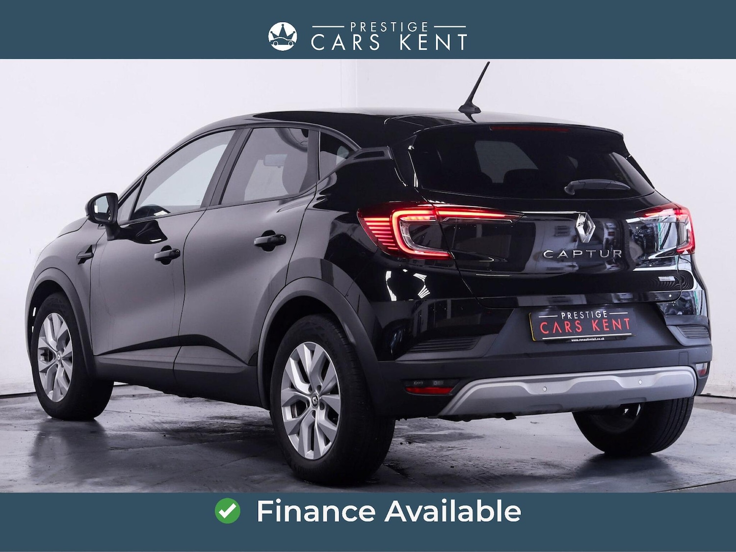 Used Renault Captur 2022 for sale - 76865588: Photo 3
