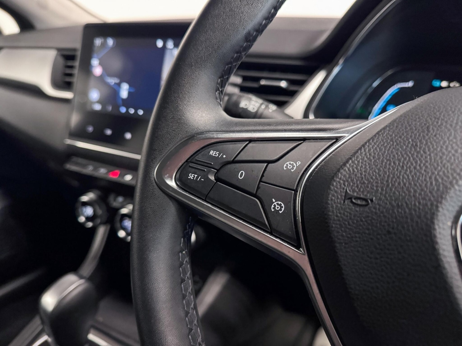 Used Renault Captur 2022 for sale - 76865588: Photo 34