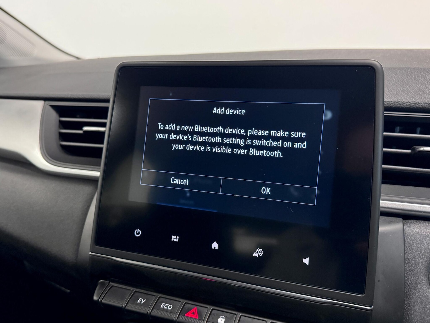 Used Renault Captur 2022 for sale - 76865588: Photo 41