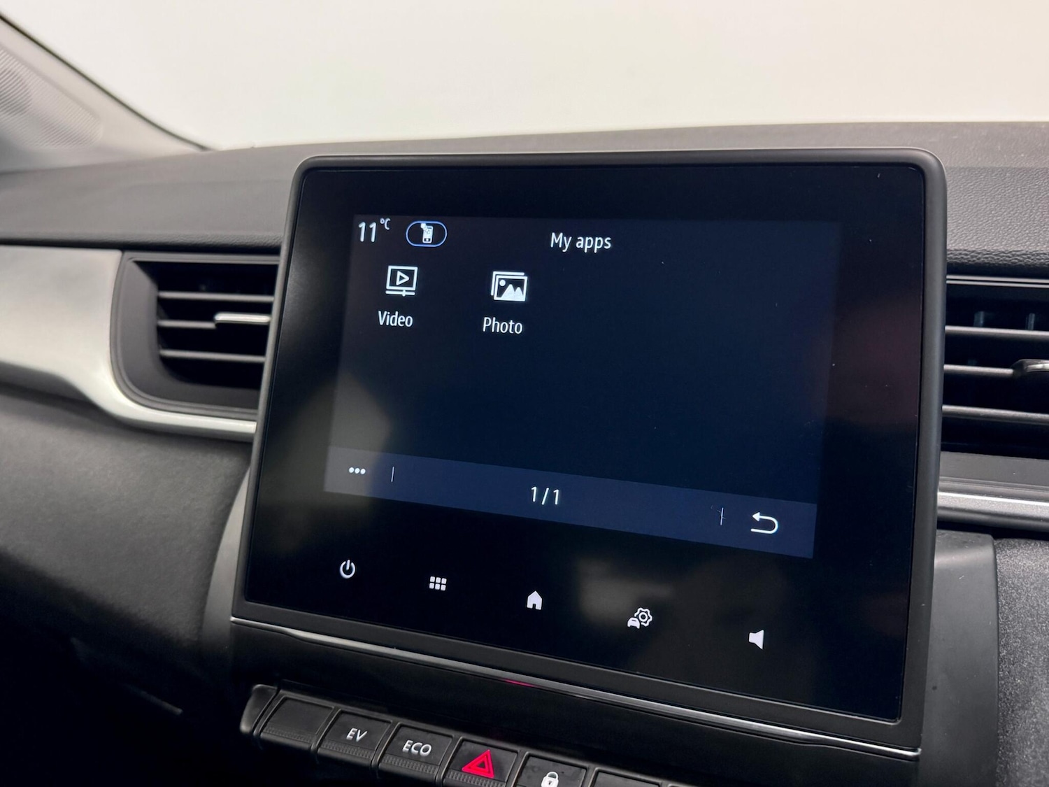 Used Renault Captur 2022 for sale - 76865588: Photo 44