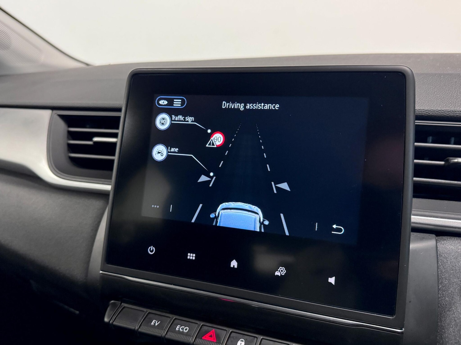 Used Renault Captur 2022 for sale - 76865588: Photo 47