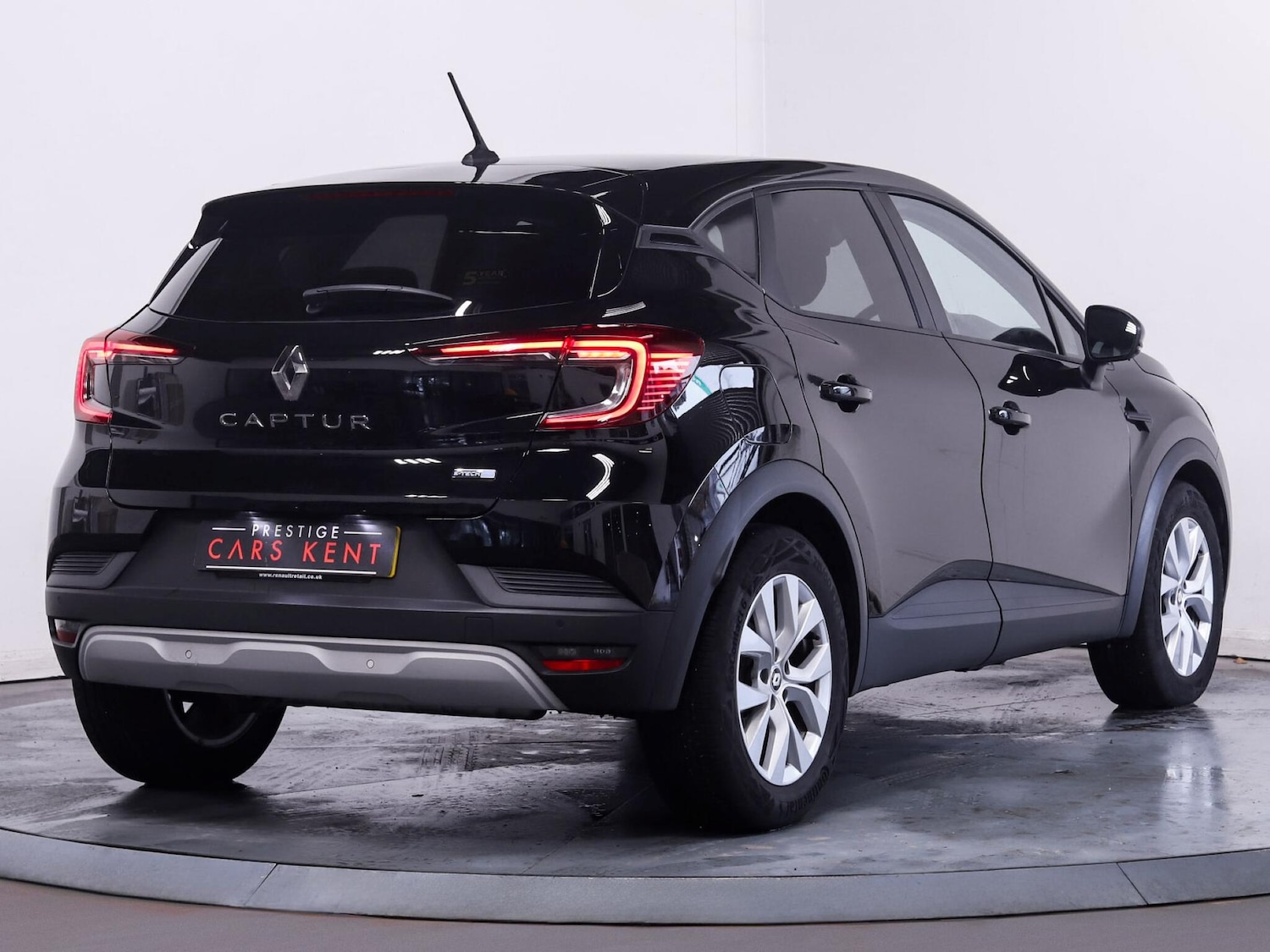 Used Renault Captur 2022 for sale - 76865588: Photo 9