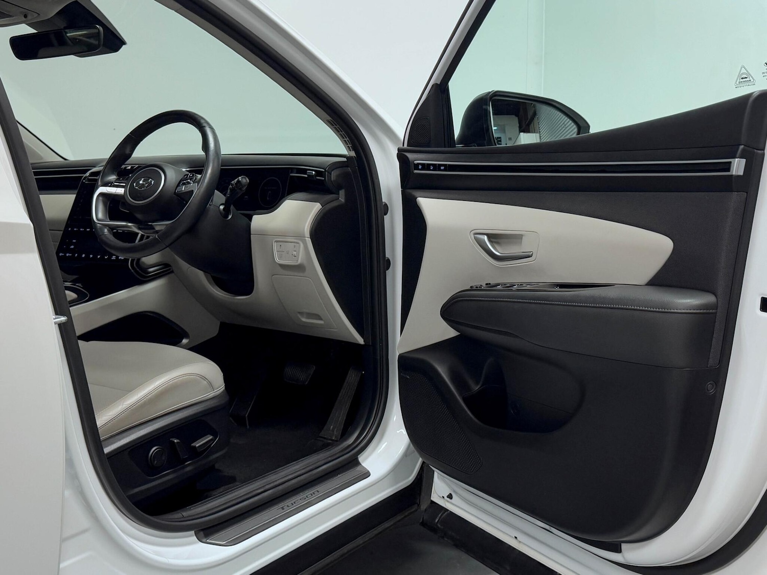 Used Hyundai TUCSON 2023 for sale - 76031420: Photo 16