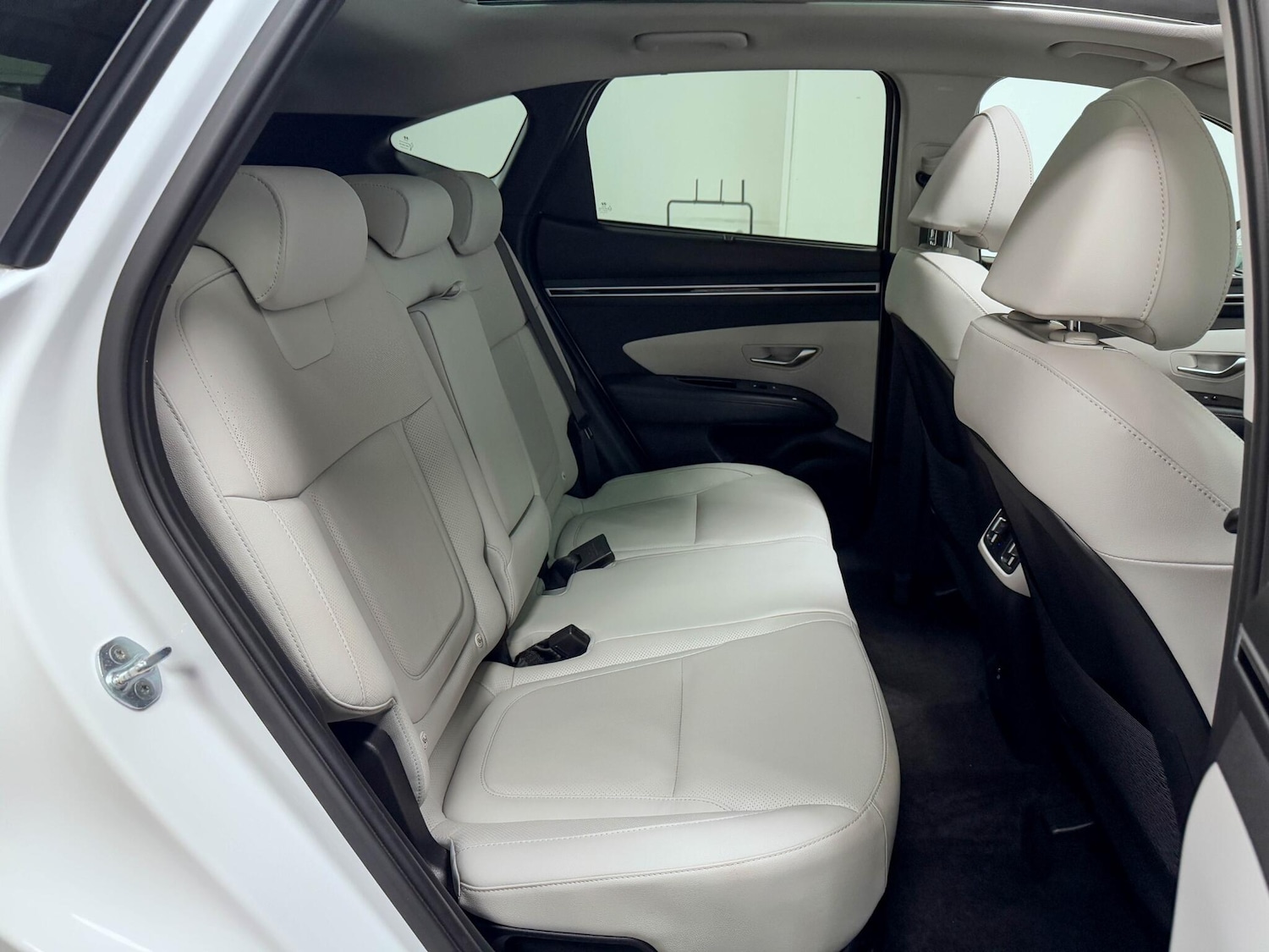 Used Hyundai TUCSON 2023 for sale - 76031420: Photo 28