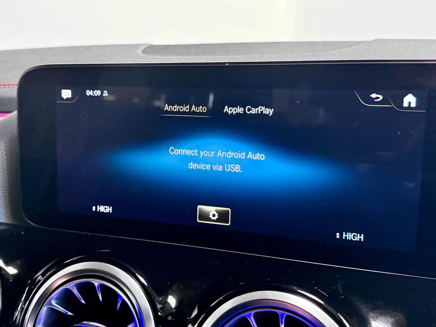 Used Mercedes-Benz EQA 2023 for sale - 77509801: Photo 36