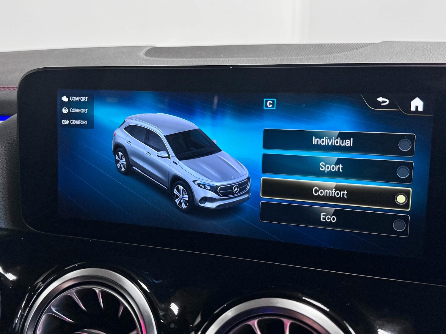 Used Mercedes-Benz EQA 2023 for sale - 77509801: Photo 48